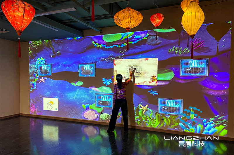 1704348629156327.png 組 12.png